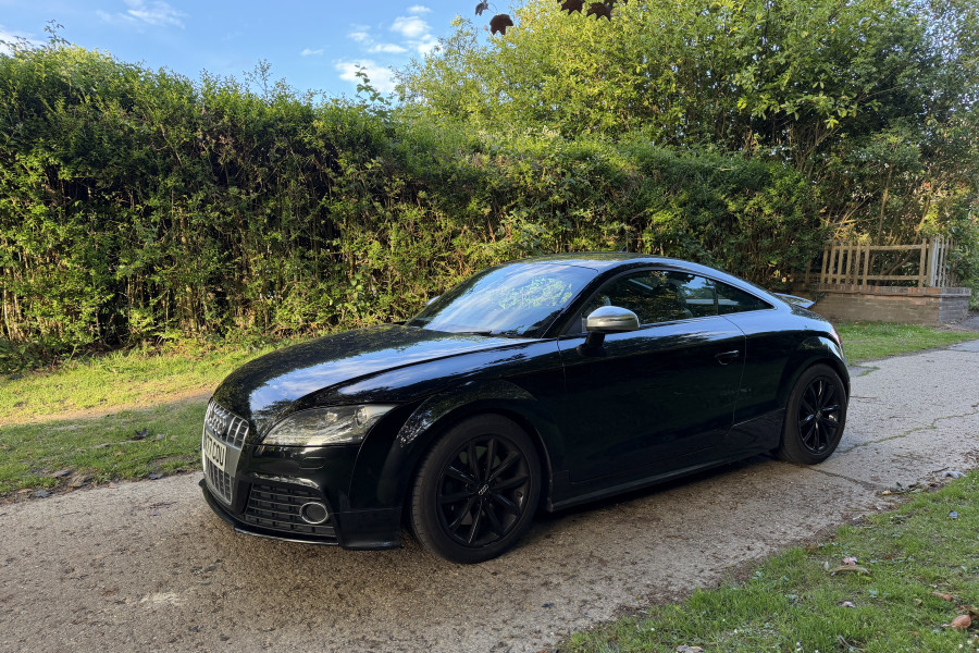 Audi TT 